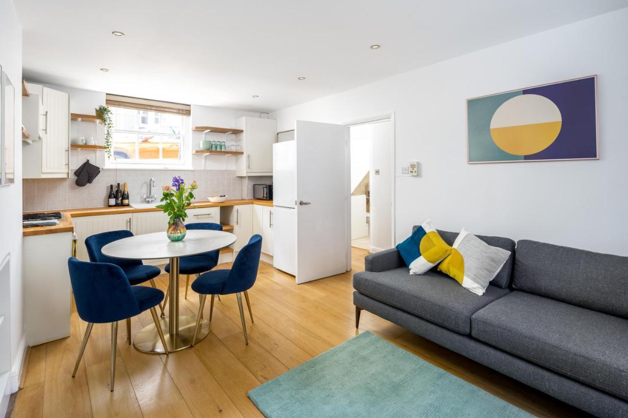 Apartament Modern Flat With Patio In Pimlico Londra